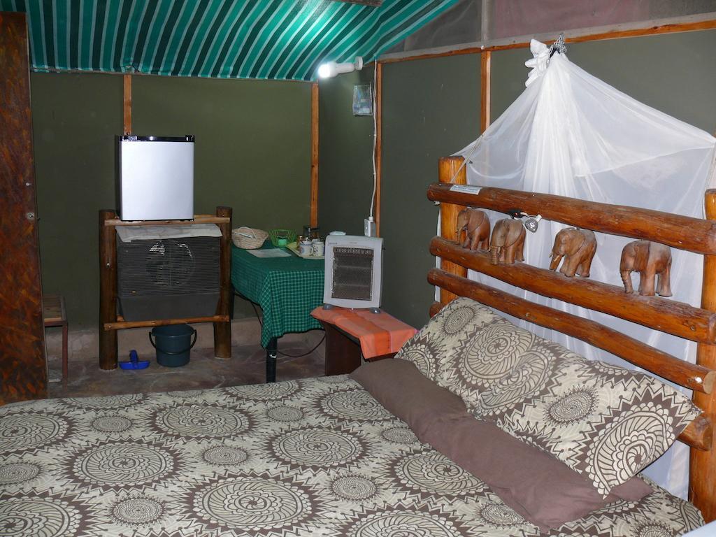 Amanzimlotzi Riverside Bush Camp Hoedspruit Camera foto
