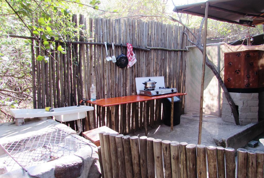 Amanzimlotzi Riverside Bush Camp Hoedspruit Esterno foto