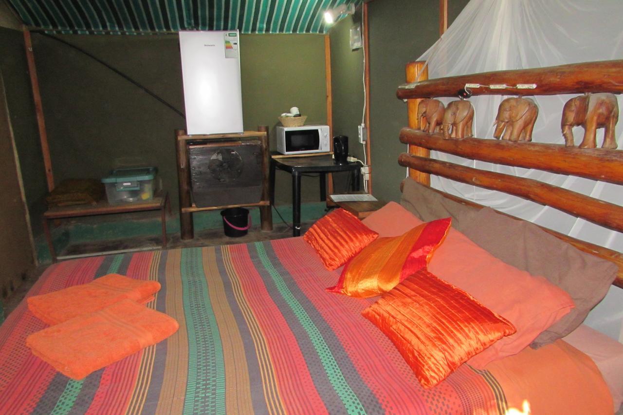 Amanzimlotzi Riverside Bush Camp Hoedspruit Esterno foto