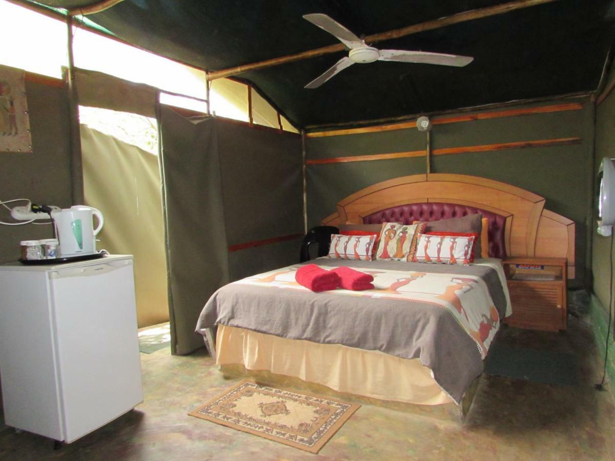 Amanzimlotzi Riverside Bush Camp Hoedspruit Esterno foto