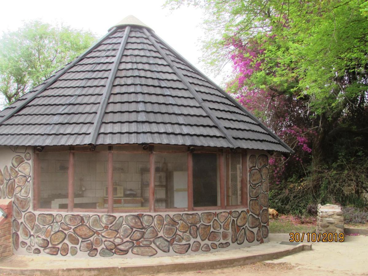 Amanzimlotzi Riverside Bush Camp Hoedspruit Esterno foto